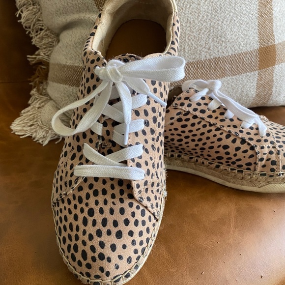 Target Espadrille Sneakers - Picture 2 of 4